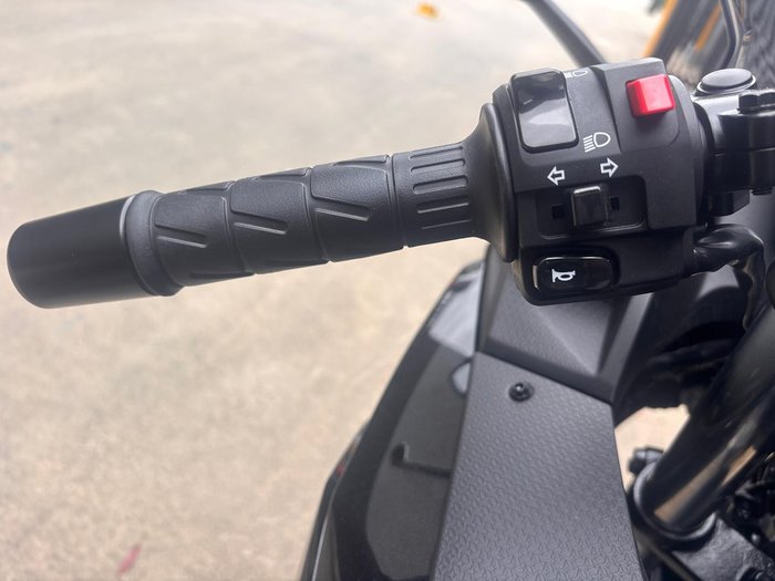 2026 Kawasaki Ninja 500 (EX500G) Ninja Black