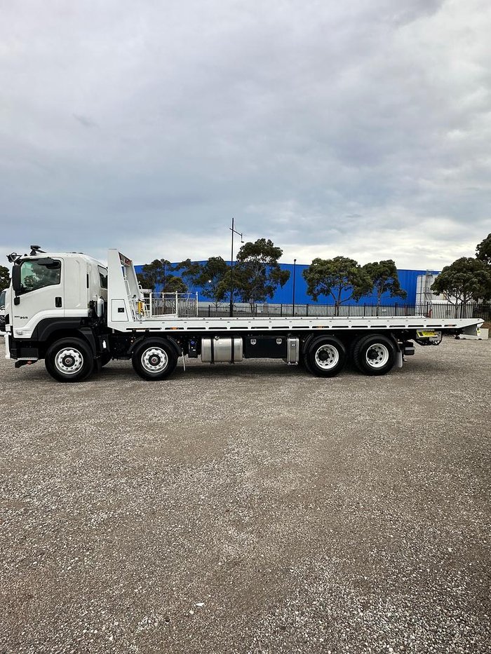2026 Isuzu F Series FYJ 320-355 AT R67