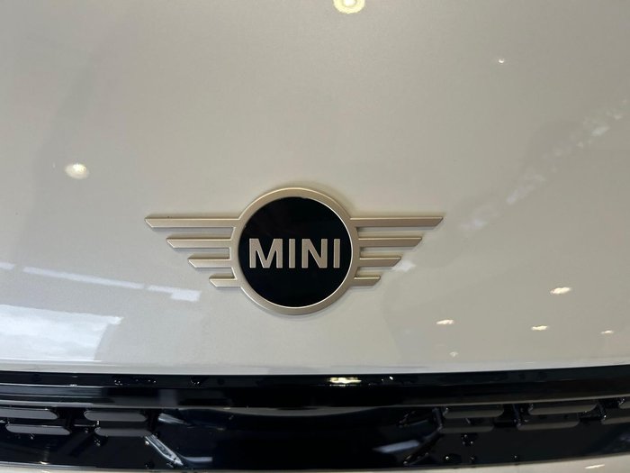 2025 MINI Cooper C Classic