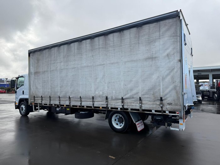 2017 Isuzu F Series FSR140/120-260