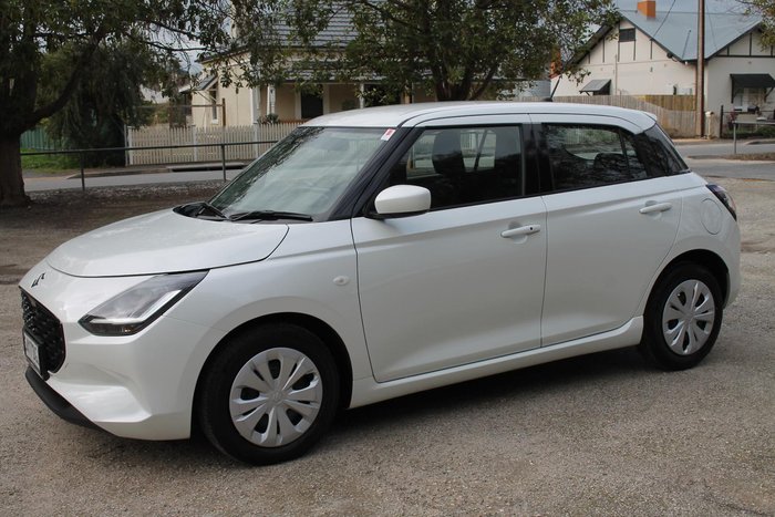 2025 Suzuki Swift Hybrid
