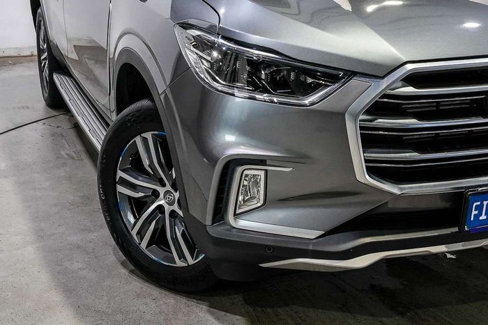 2023 LDV D90 Executive