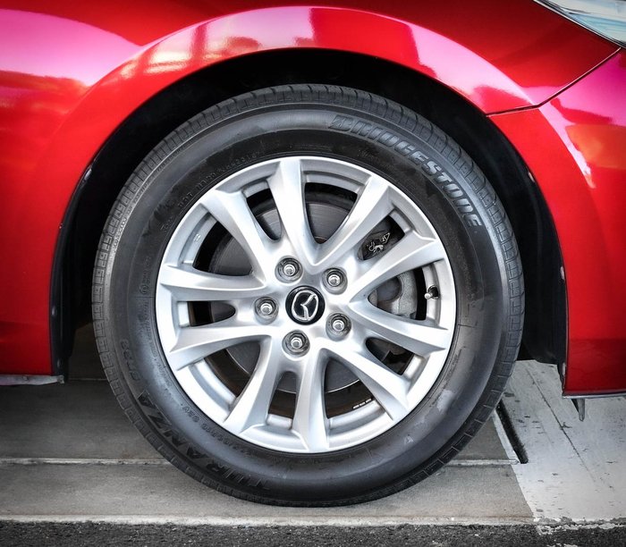 2018 Mazda 3 Neo Sport