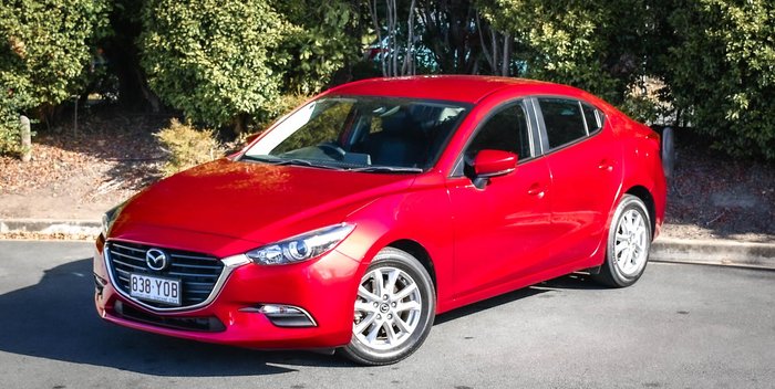 2018 Mazda 3 Neo Sport