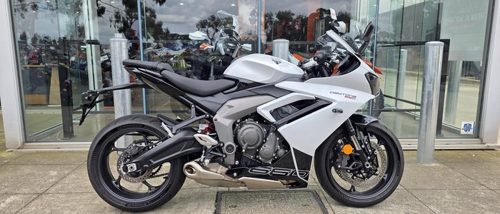 2024 Triumph Daytona 660 Daytona White