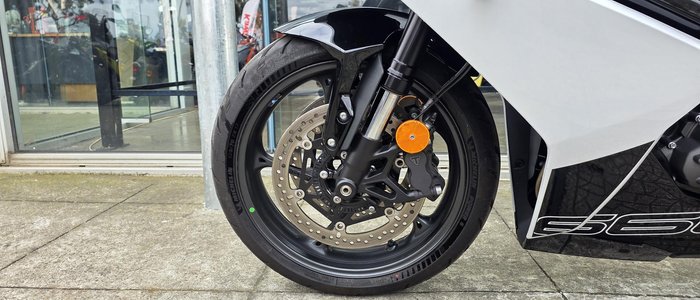 2024 Triumph Daytona 660 Daytona White