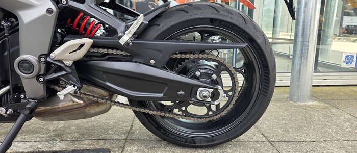 2024 Triumph Daytona 660 Daytona White