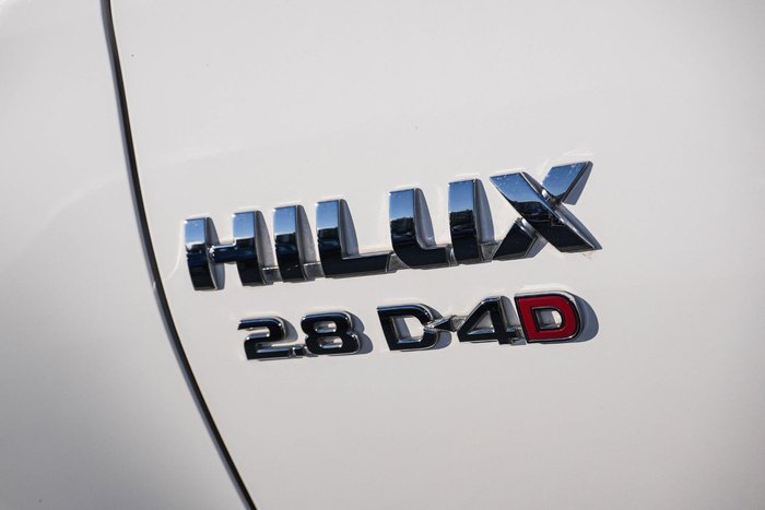 2022 Toyota Hilux SR5