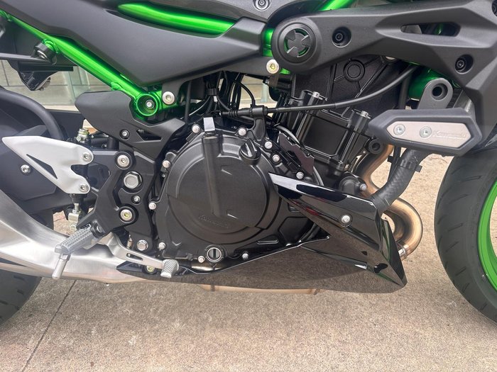 2026 Kawasaki Z500 SE Z Black