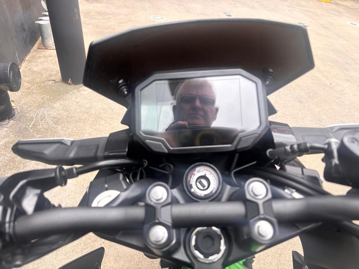 2026 Kawasaki Z500 SE Z Black