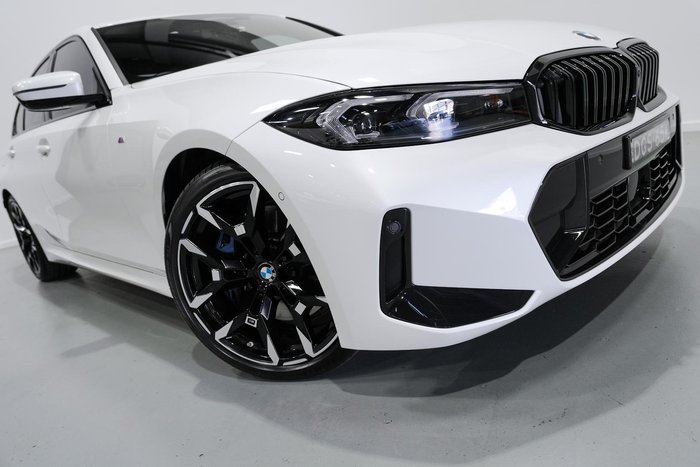 2025 BMW 3 Series 330i M Sport