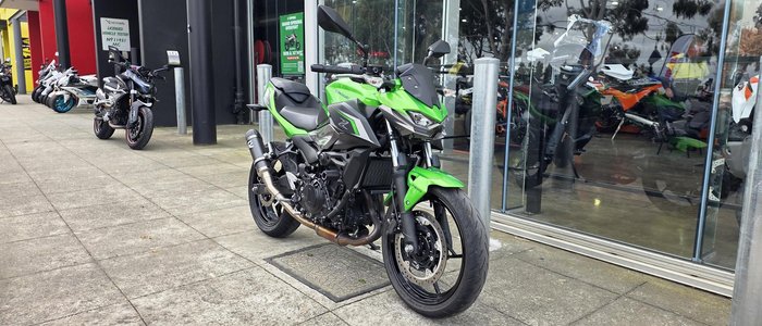 2025 Kawasaki Z500 (ER500) Z Green