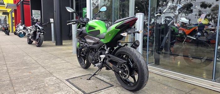 2025 Kawasaki Z500 (ER500) Z Green