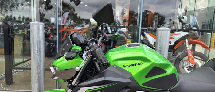 2025 Kawasaki Z500 (ER500) Z Green
