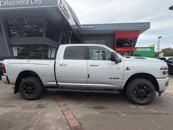 2026 RAM 2500 Laramie Rambox