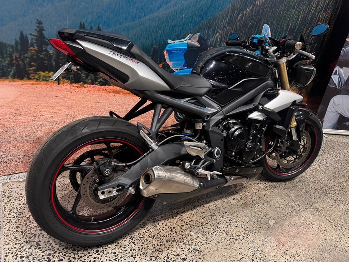 Triumph Street Triple 660 ABS LAMS Street Triple