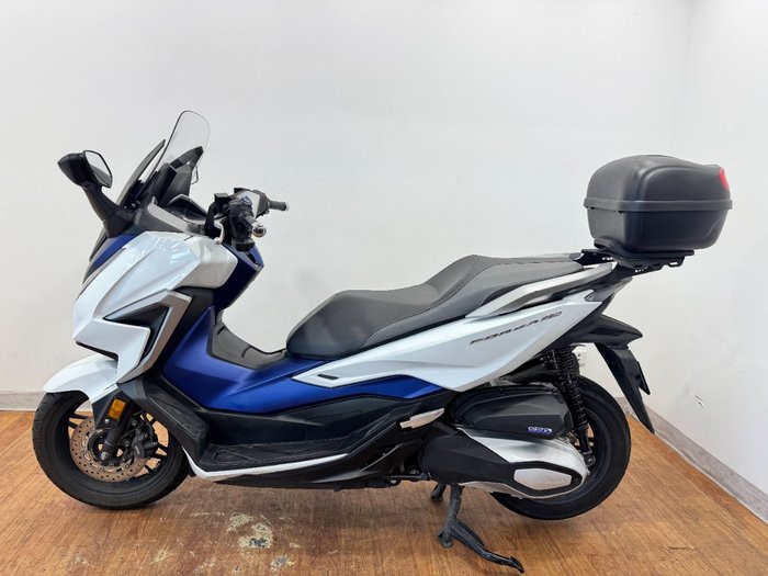 2021 Honda FORZA 350 (NSS350A)