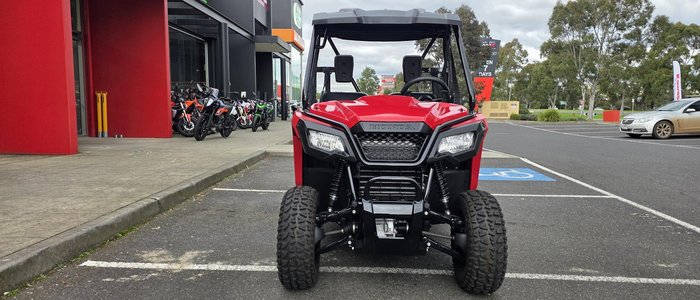 2026 Honda Pioneer 520-2 Pioneer Red