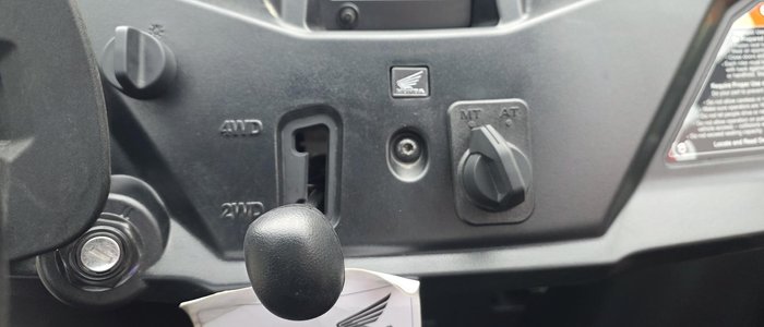 2026 Honda Pioneer 520-2 Pioneer Red