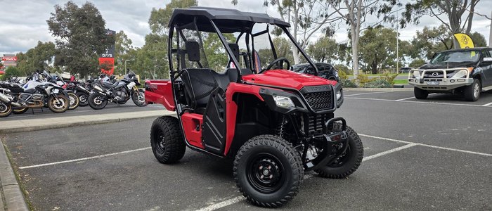 2026 Honda Pioneer 520-2 Pioneer Red