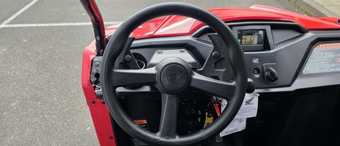 2026 Honda Pioneer 520-2 Pioneer Red