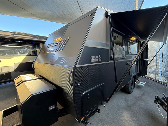2026 Urban Caravans Track