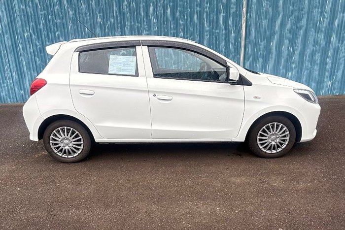 2021 Mitsubishi LB