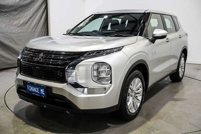2025 Mitsubishi Outlander PHEV ES