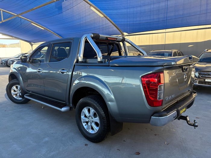 2017 Nissan Navara ST