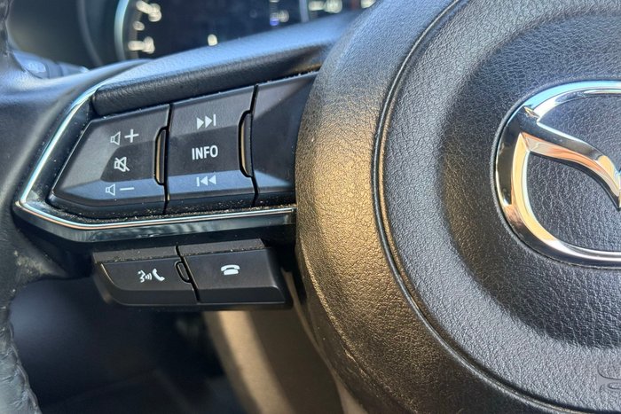 2023 Mazda CX-8 G25 Sport
