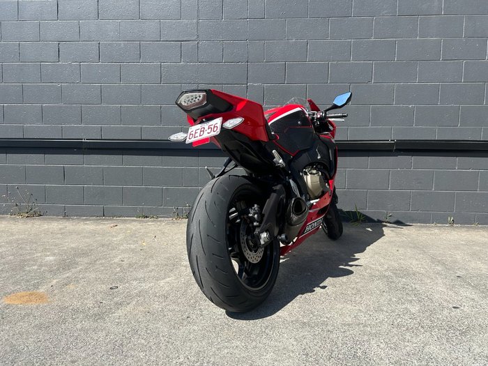 2017 Honda CBR1000RR (FIREBLADE) ABS RED