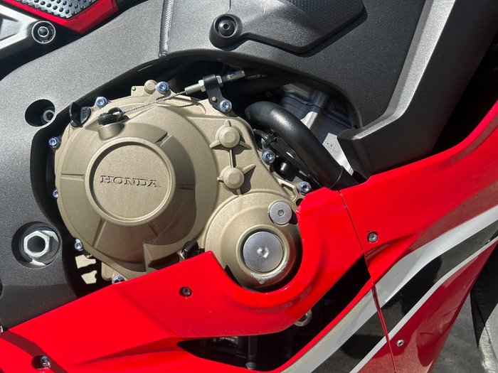 2017 Honda CBR1000RR (FIREBLADE) ABS RED