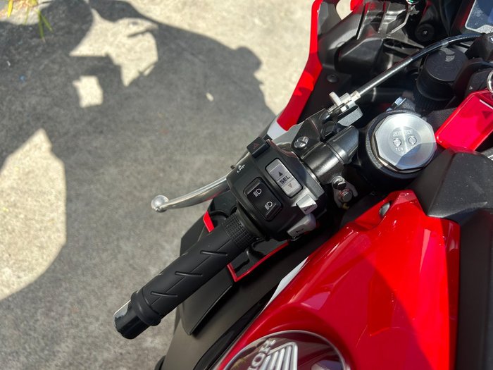 2017 Honda CBR1000RR (FIREBLADE) ABS RED