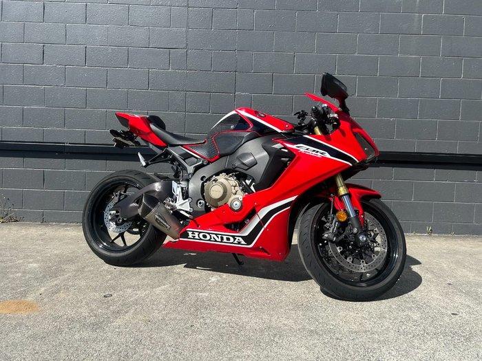 2017 Honda CBR1000RR (FIREBLADE) ABS