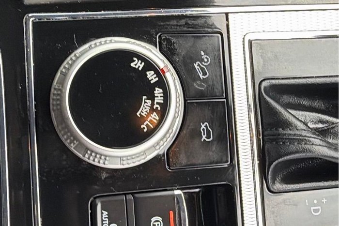 2021 Mitsubishi Pajero Sport GLS