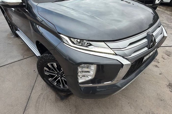 2021 Mitsubishi Pajero Sport GLS