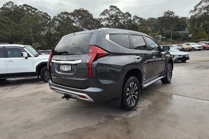 2021 Mitsubishi Pajero Sport GLS