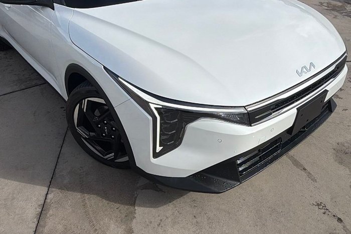 2024 Kia K4 Sport