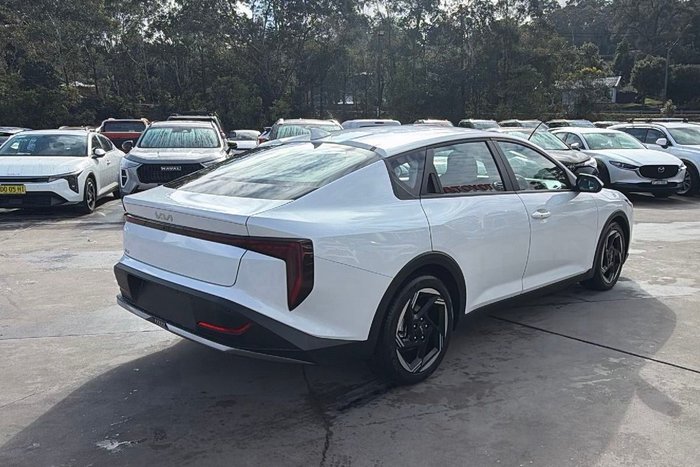 2024 Kia K4 Sport