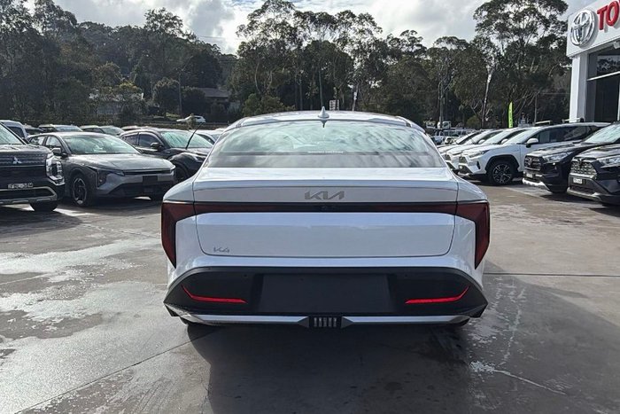 2024 Kia K4 Sport