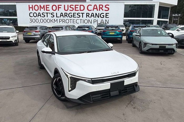2024 Kia K4 Sport