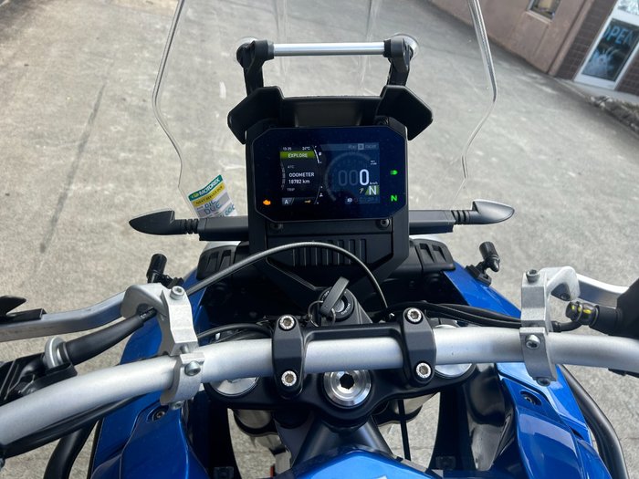 2022 APRILIA TUAREG WHITE