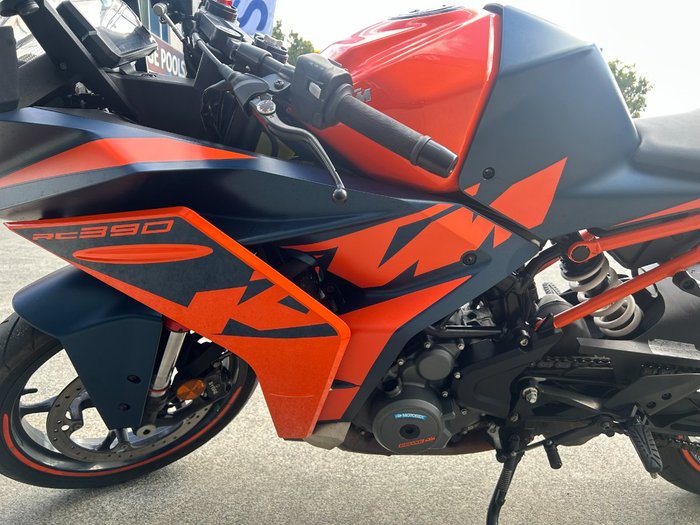 2022 Ktm RC 390 BLUE
