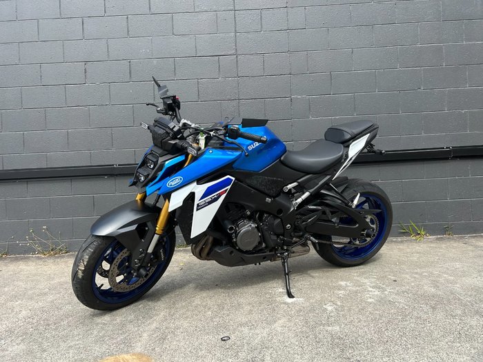 2023 Suzuki GSX-S1000 BLUE