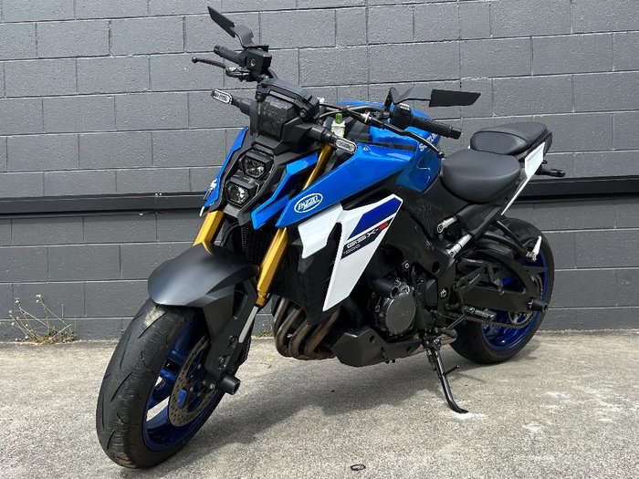 2023 Suzuki GSX-S1000 BLUE