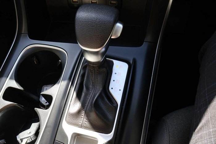 2022 Kia Carnival S