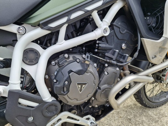2021 Triumph TIGER 900 RALLY PRO PEARL SAND KHAKI