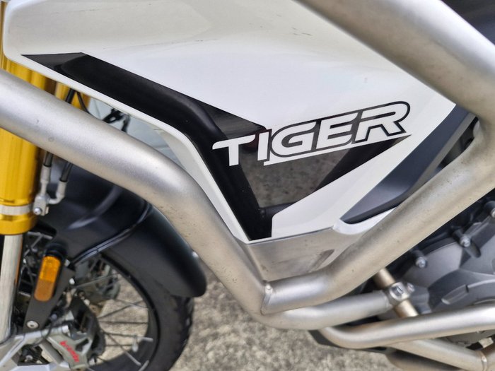 2021 Triumph TIGER 900 RALLY PRO PEARL SAND KHAKI