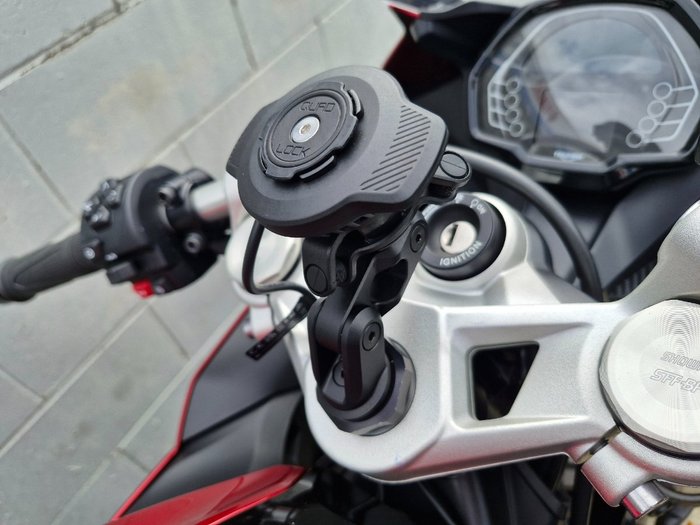 2025 Triumph DAYTONA 660 Red