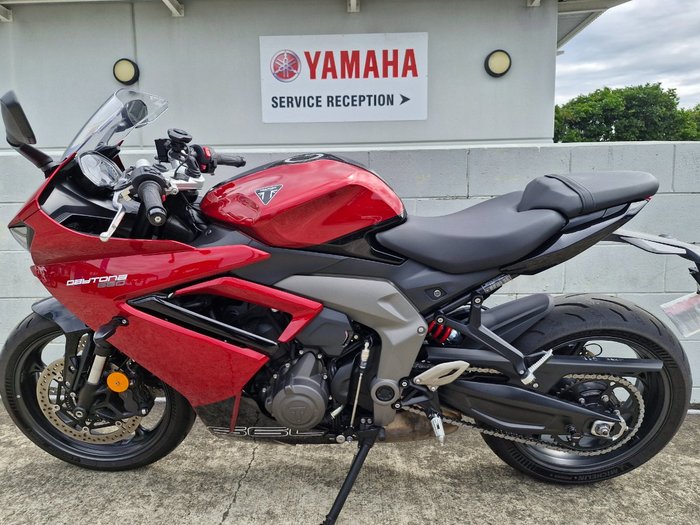 2025 Triumph DAYTONA 660